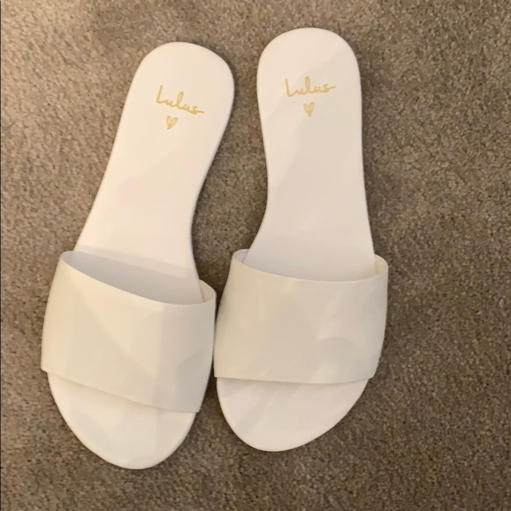Tara off white leather Lulu slides